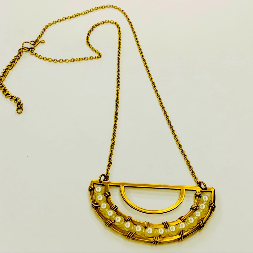 Vintage Art Deco Necklace, 12k gold with Half Moon Pendant fresh water pearls